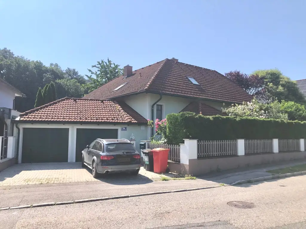 MIETWOHNHAUS MIT POOL, SAUNA UND WINTERGARTEN IN SONNIGER LAGE in  3033 Altlengbach / Sankt Christophen