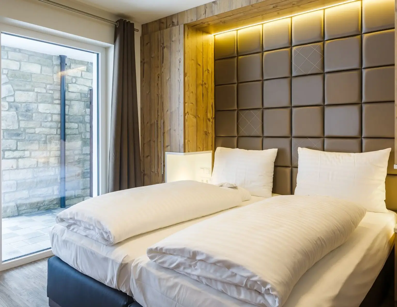 Avenida Mountain Lodges Saalbach | Top 002 mit Gartenfläche