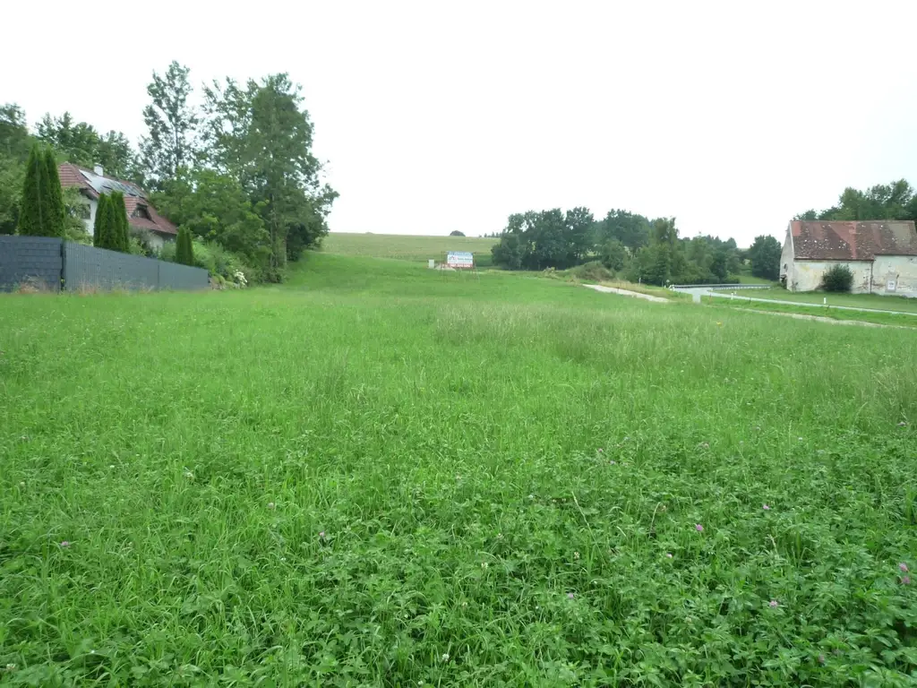8 Baugrundstücke in Neuer Wohnsiedlung