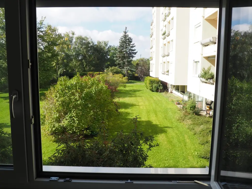 "Das sind ja schöne Aussichten!"- 2-Zimmer-Eigentum in ruhiger Lage!