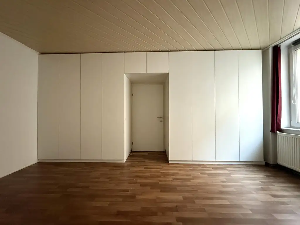 " 2,5-Zimmer mit Homeoffice-Möglichkeit und Top-Infrastruktur "