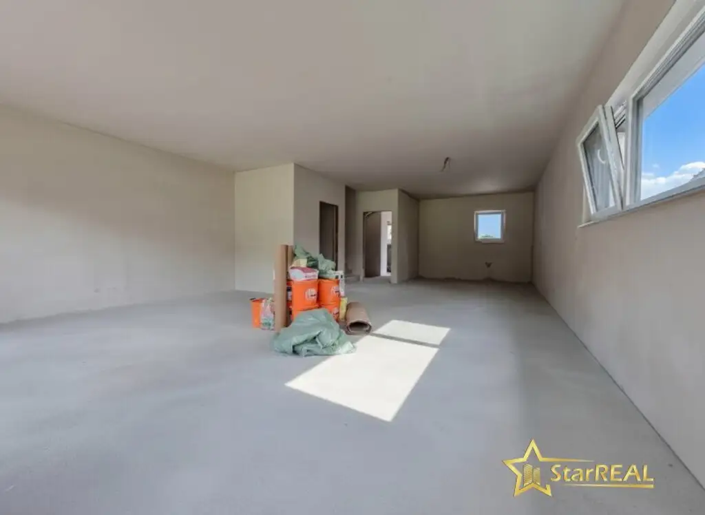 2 HÄUSER VERFÜGBAR! EXKLUSIVES DOPPELHAUSPROJEKT. 5 ZIMMER. ZIEGELHAUS MIT KELLER, BALKON, TERRASSE, CARPORT.