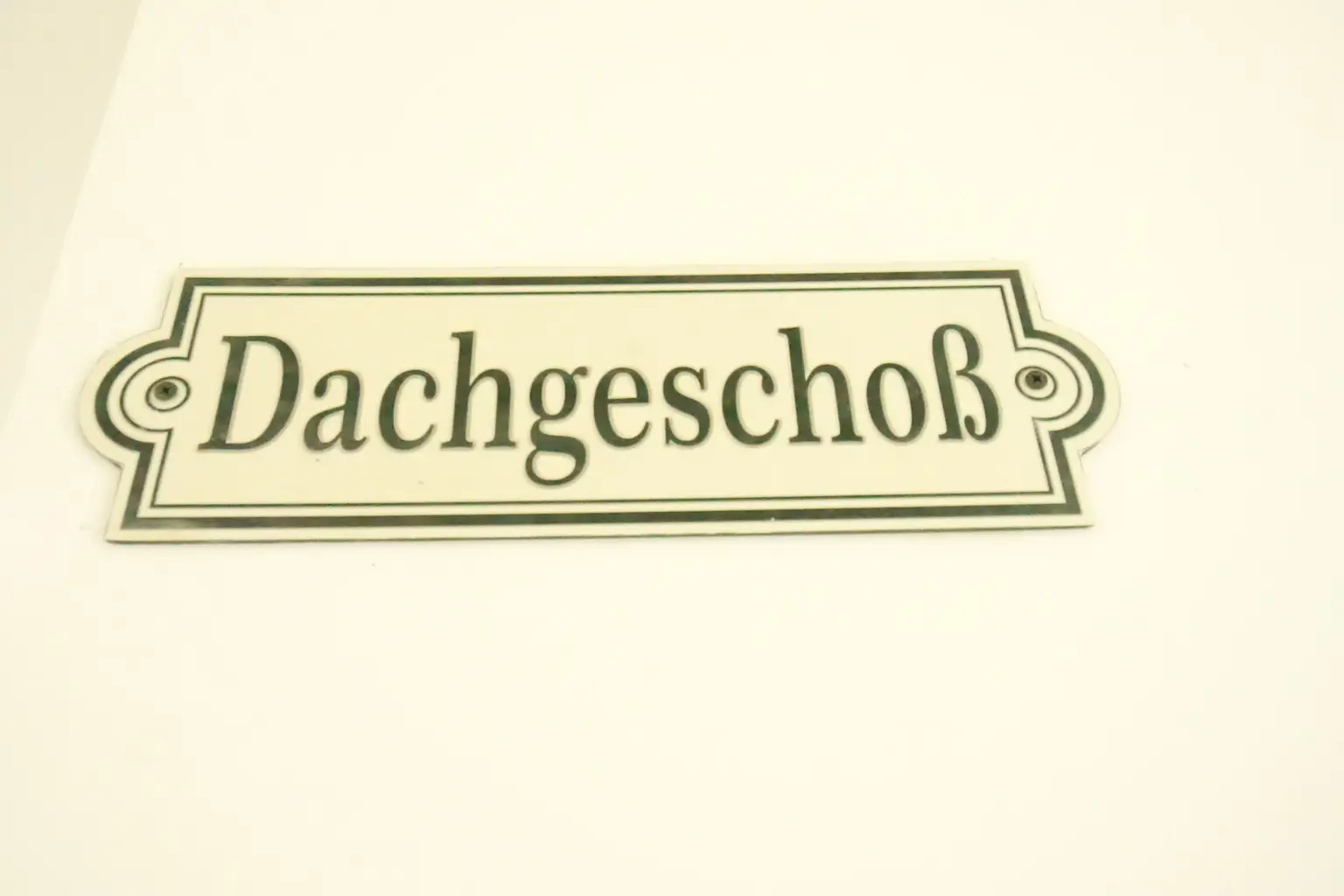 Dachterrassen Wohnung - mit Hybridheizung! Video + Klimaanlage