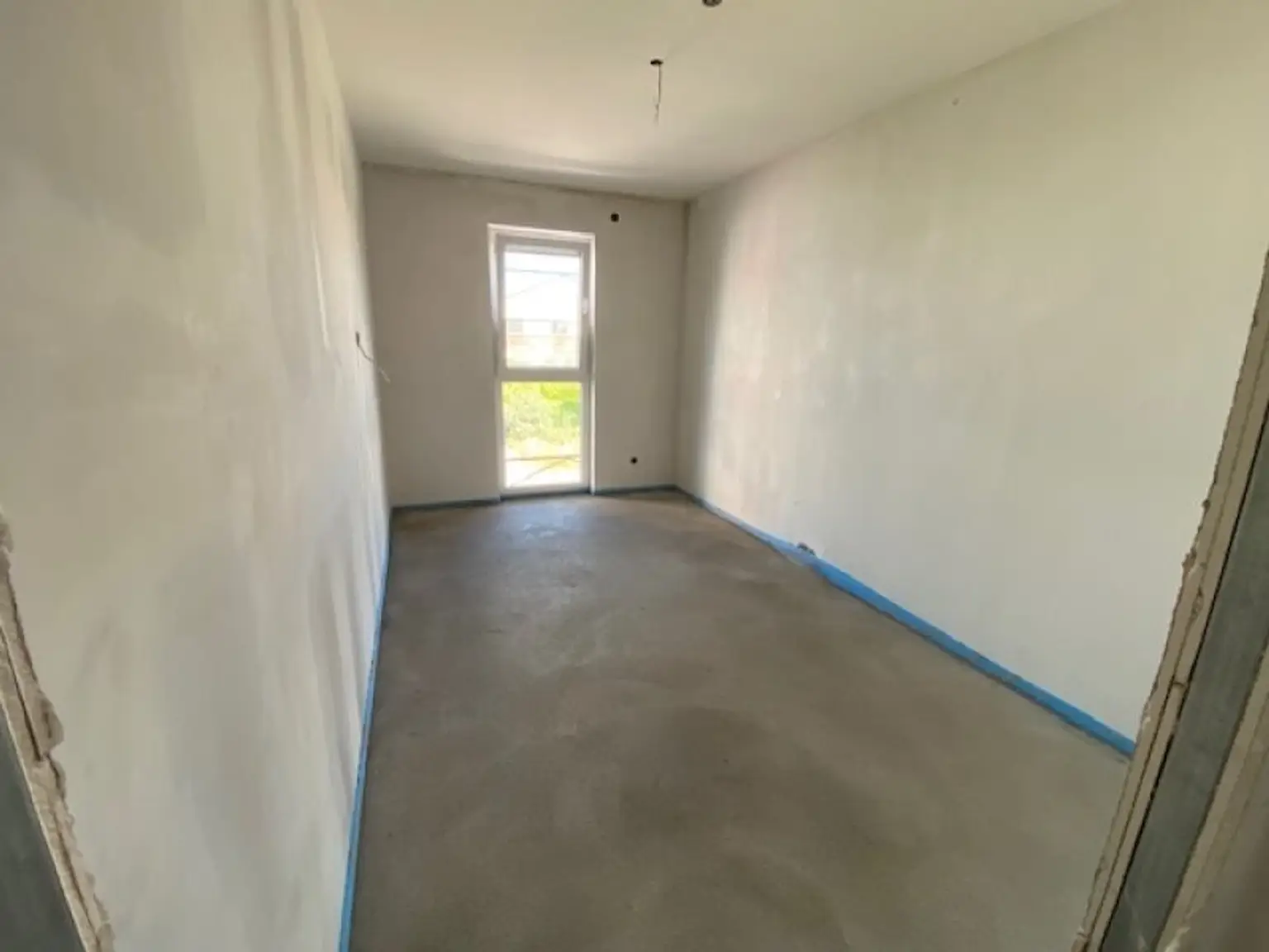 Moderne Doppelhaushälfte in Parndorf: Erstbezug mit Garten und Terrasse!