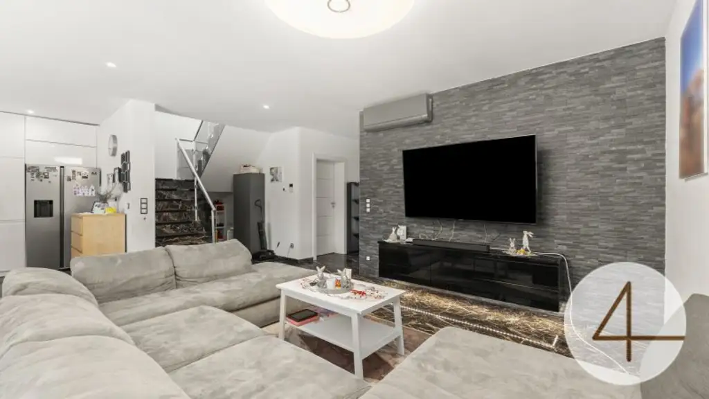 Hochwertiges Traumhaus mit Terrasse, Garage & Carport