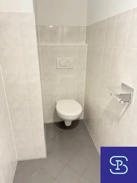 Renovierter 45m² Altbau mit 2 Zimmern und Einbauküche Nahe Elterleinplatz - 1170 Wien