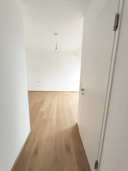 Modern wohnen in Meidling! DG-4-Zimmer-Erstbezug mit Terrasse - Top77