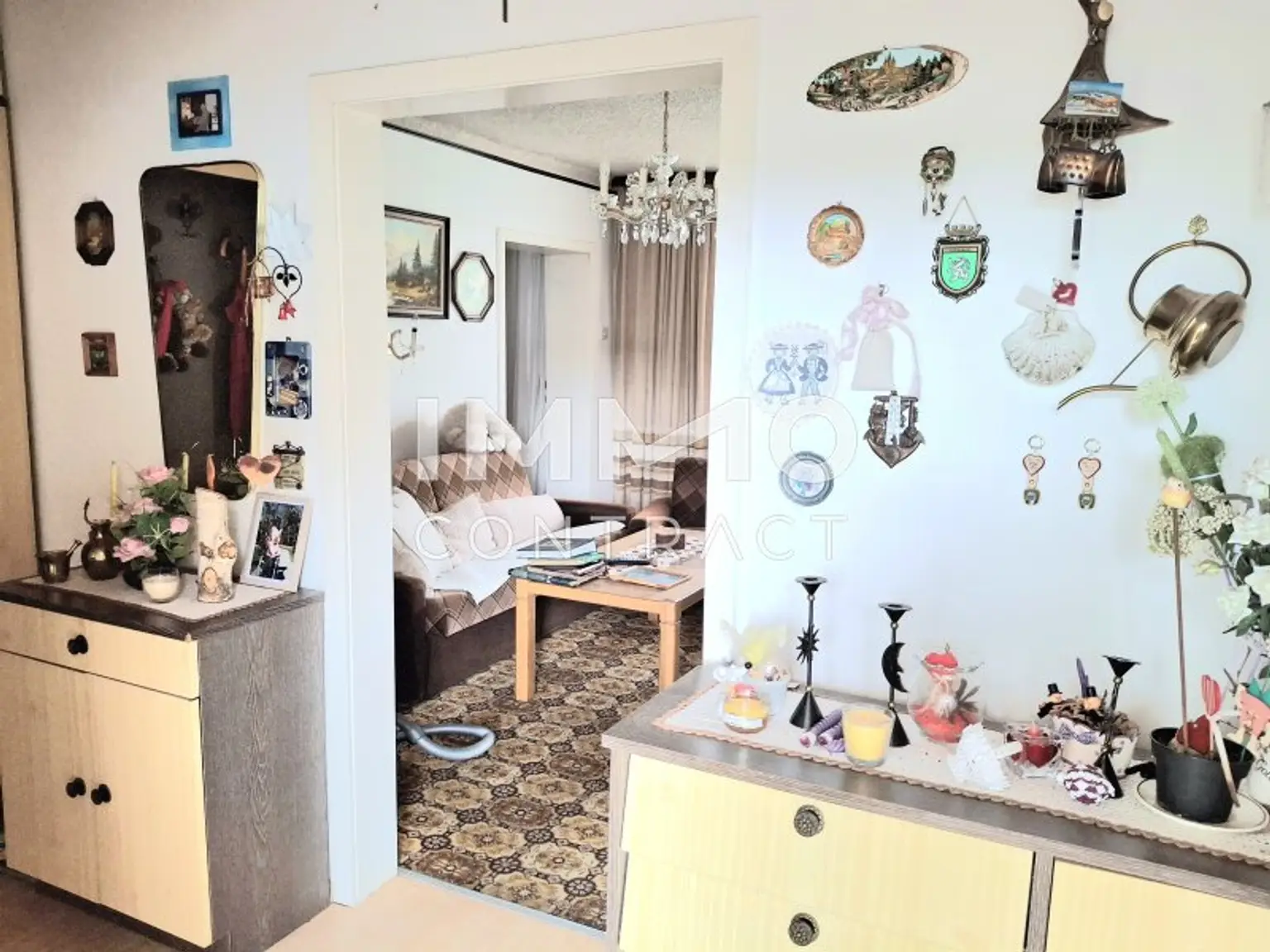 Vorzimmer_ Gebäude 1