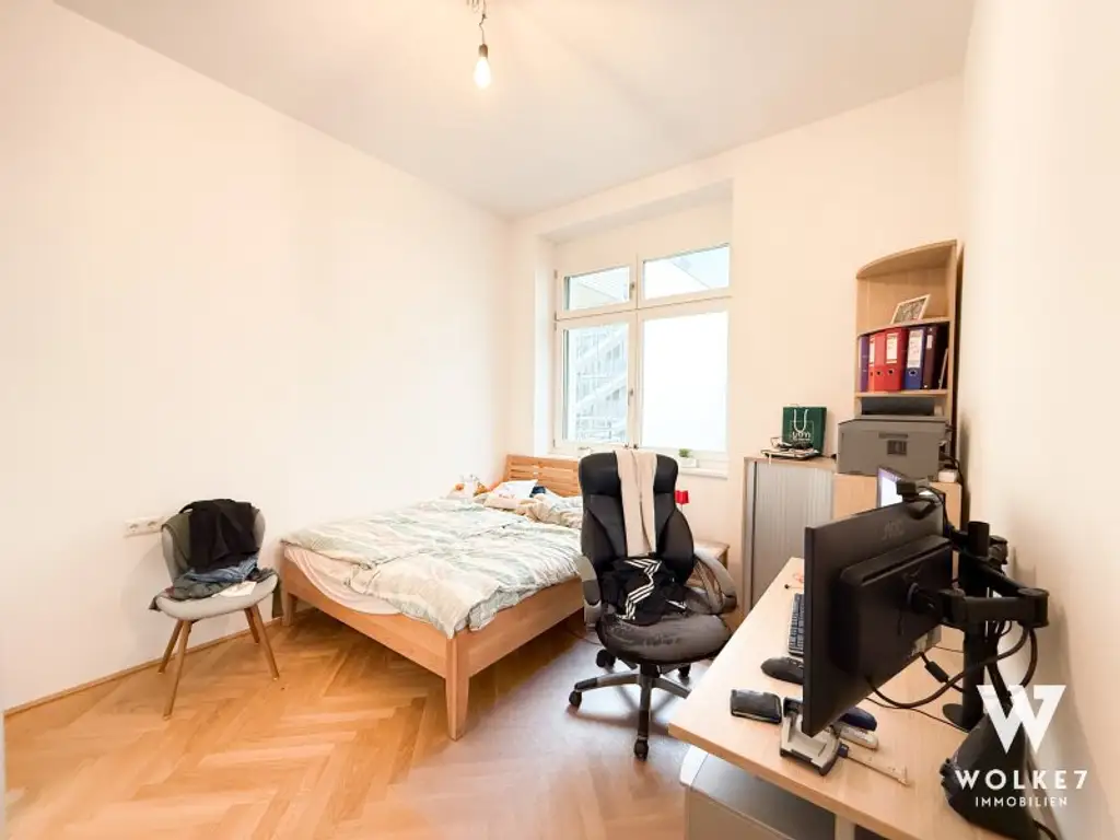 Klassischer Altbau trifft modernen Luxus – Helle kernsanierte 2-Zimmer-Wohnung mit Balkon & Tiefgarage in bester Lage von Margareten
