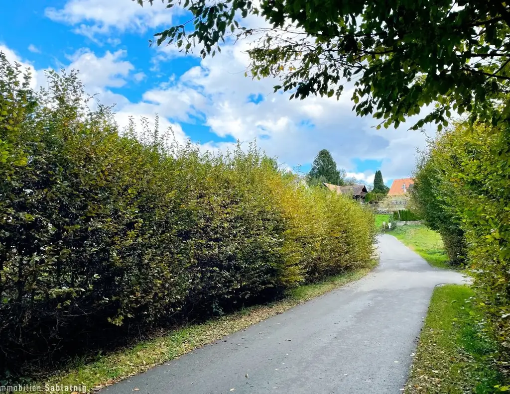 RUHELAGE & AUSSICHTSLAGE! Baugrundstück nahe Graz!