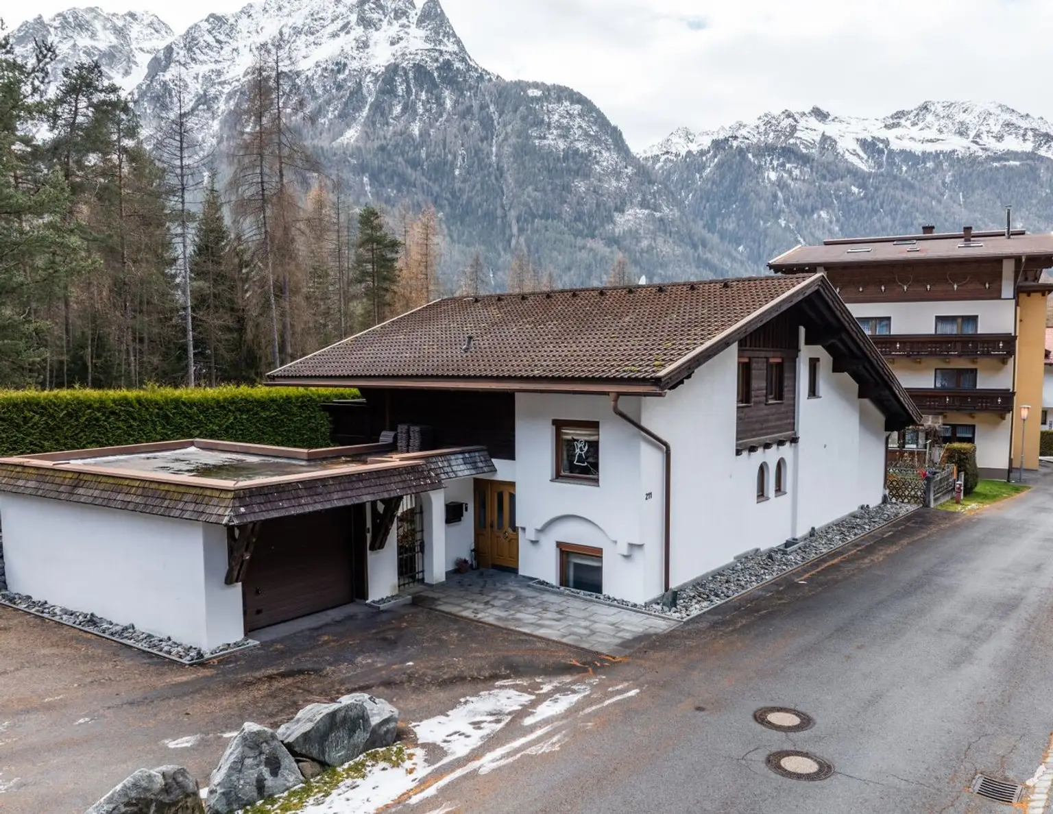 Charmantes Einfamilienhaus in Tirol - Natur und Gemütlichkeit vereint