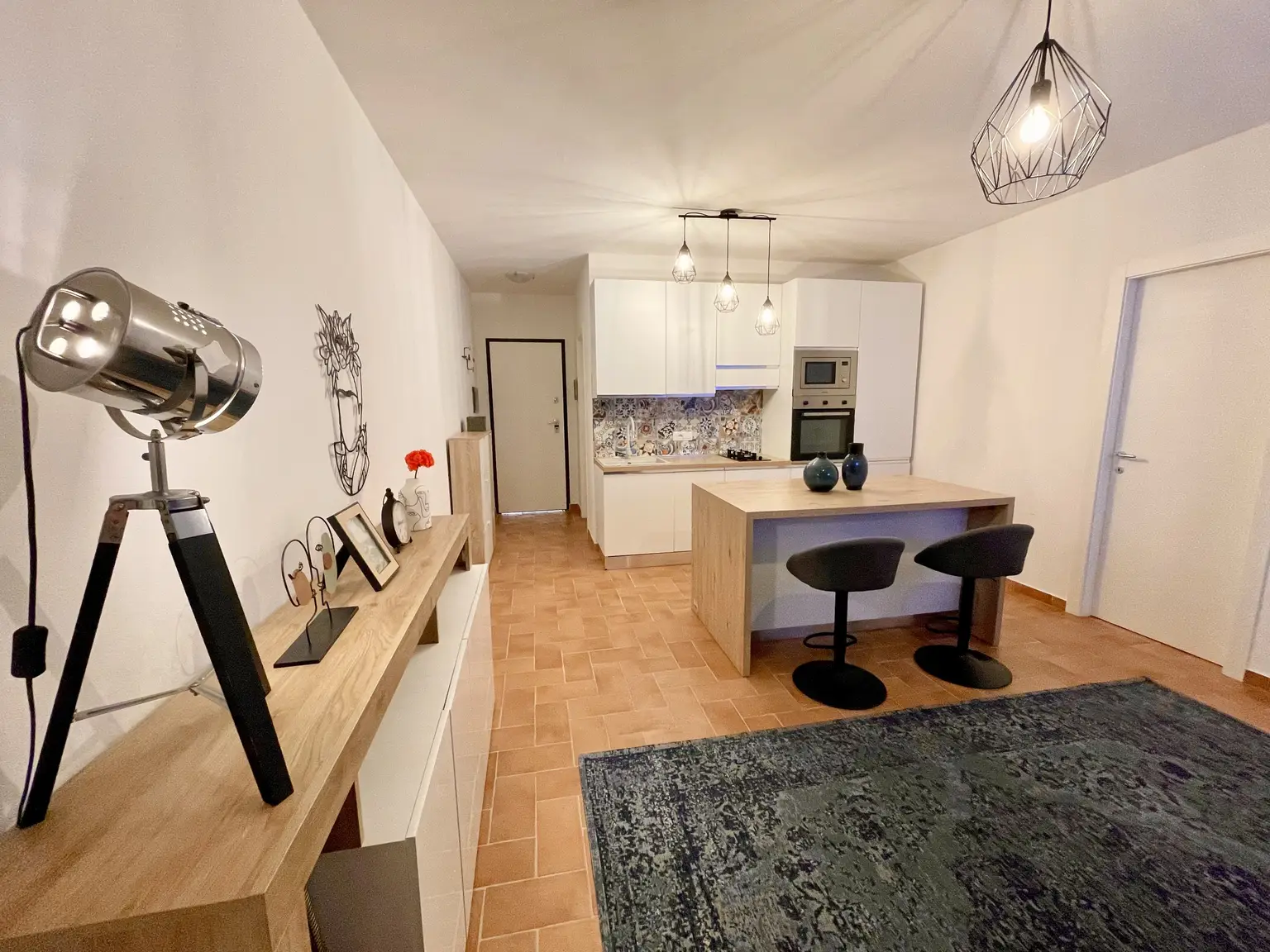 Traumwohnung am Meer in Sardinien – Terrasse & Privatparkplatz inklusive