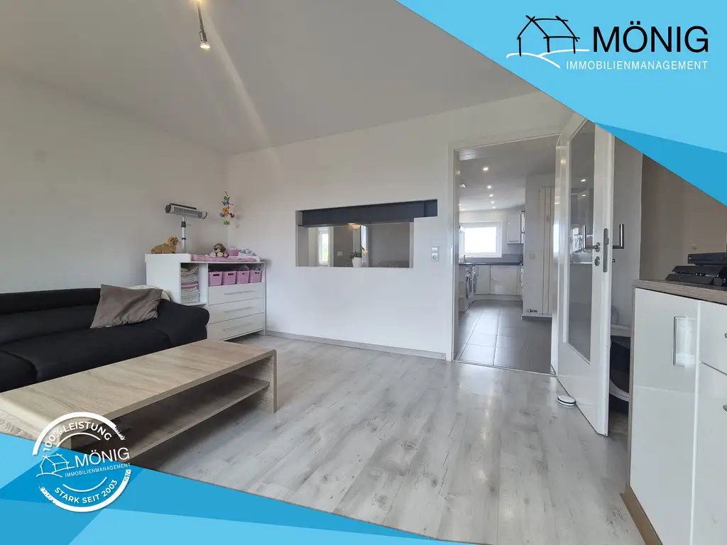 Schöne 3,5-Zimmer-Wohnung mit gepflegter Einbauküche, Balkon und Garage in Ehningen