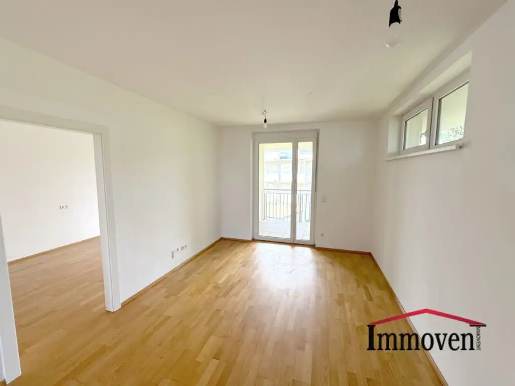 Sehr schöne und helle 2-Zimmerwohnung mit Balkon!