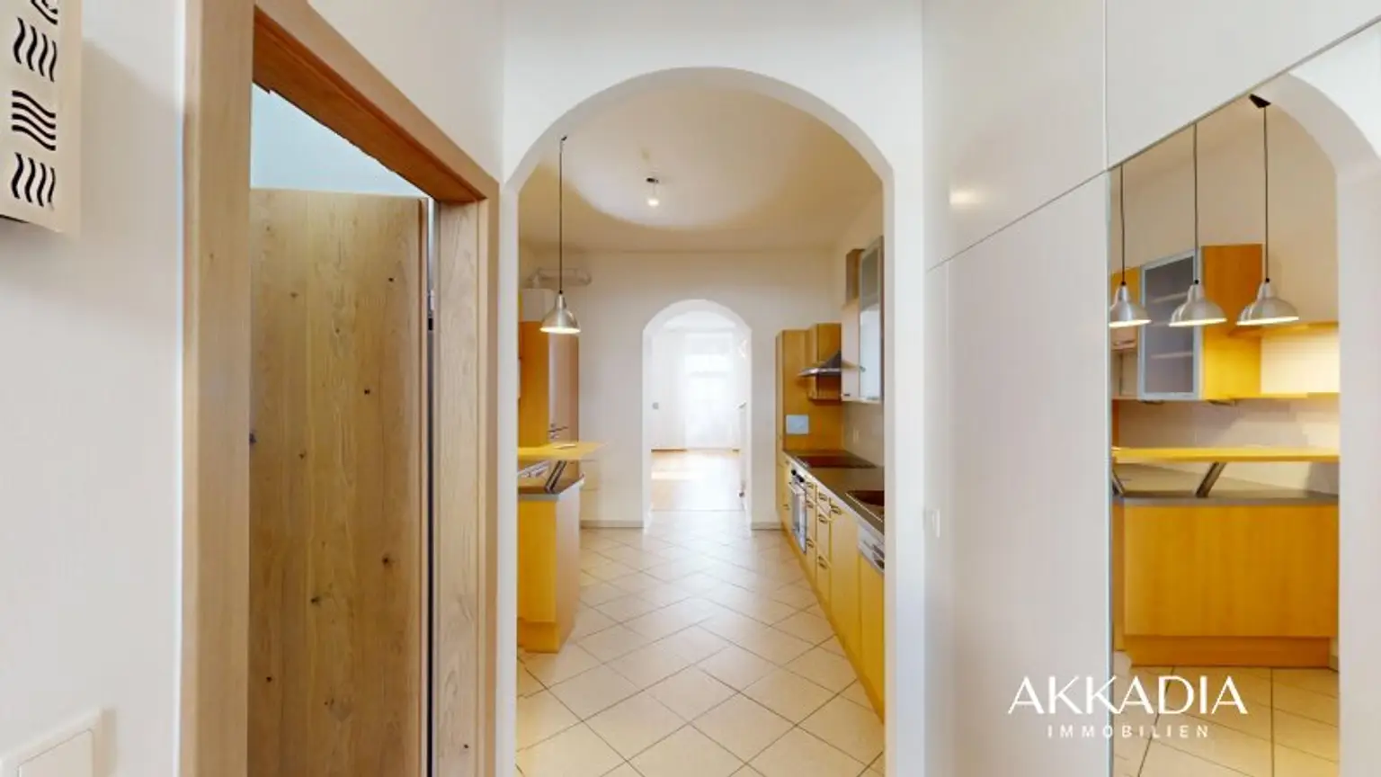Maisonette-Wohnung mit Terrasse & Garten in zentraler Lage von Korneuburg – Wohnen im generalsanierten Backsteinbau