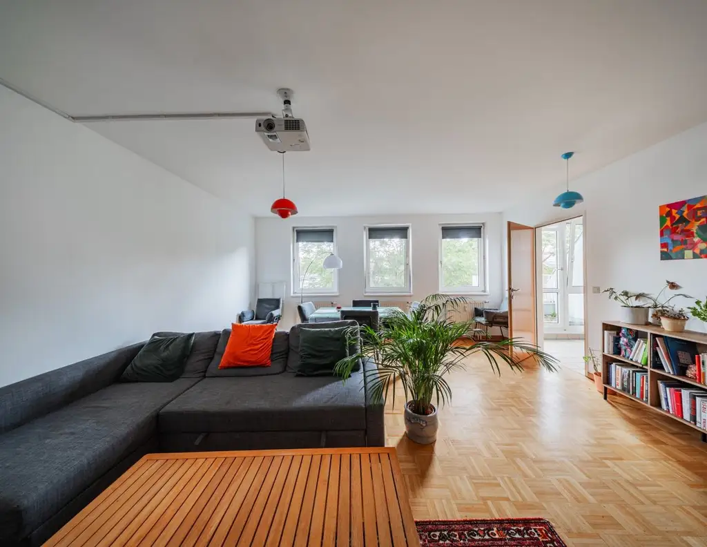 Jetzt investieren - später selbst verwirklichen: Maisonette mit Weitblick, Balkon & Wertsteigerungspotenzial im Herzen von Wieden