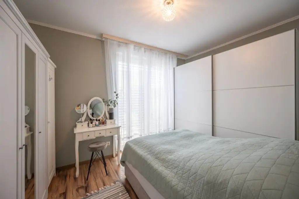 Einziehen und aufblühen – kompakte 3-Zimmer Gartenidylle für Singles und Paare