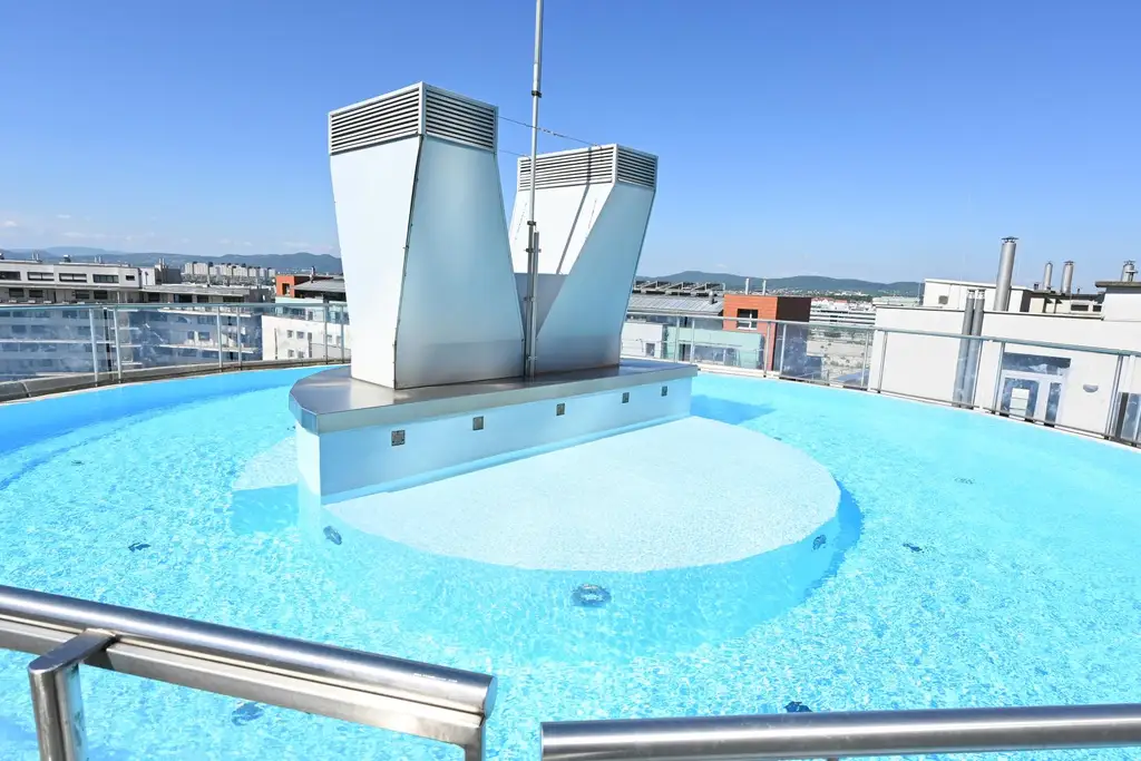 " ++ Wienerberg City ++ Weitblick ++ Panorama-Pool-Nutzung  ++