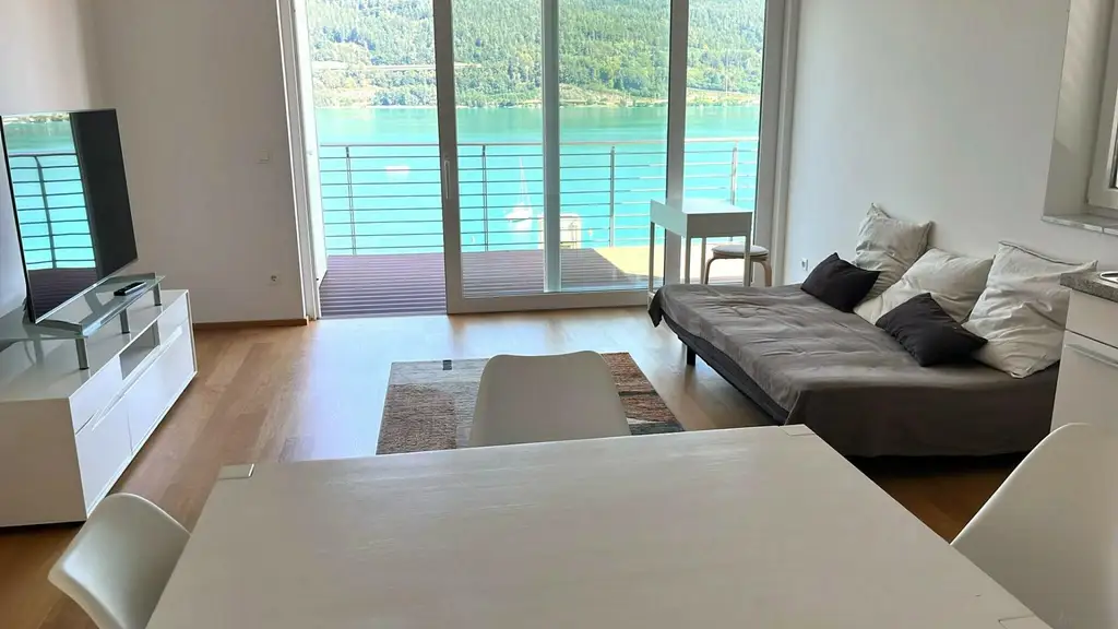 Schiefling - Penthouse Wohnung mit Seeblick und Privatstrand am Wörthersee