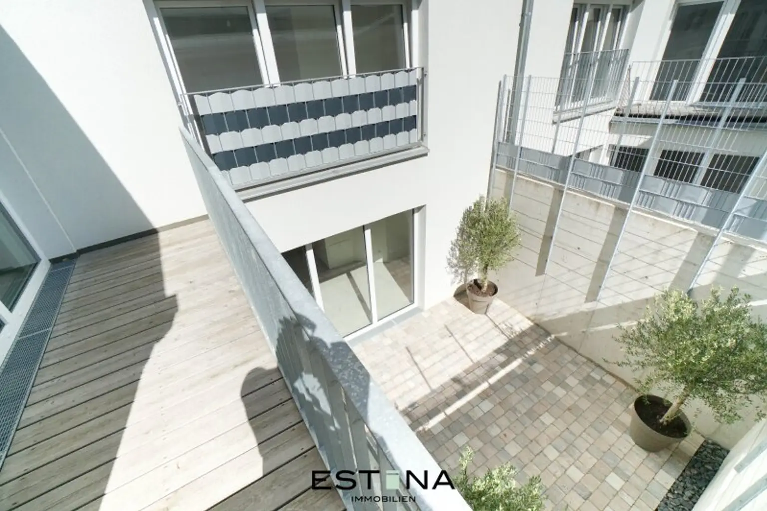 Klimatisierte Maisonette-Familienwohnung mit Freifläche - Nähe U4 Station Unter Sankt Veit