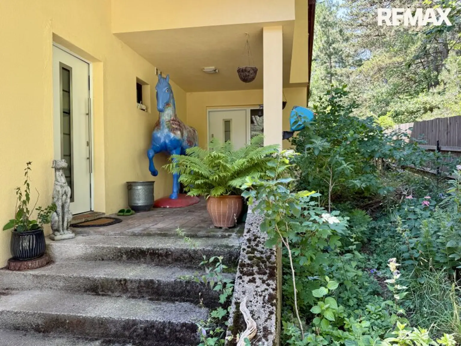 Hohe Wand - Einfamilienhaus mit 3 Wohneinheiten auf 1.100 m² Grund!