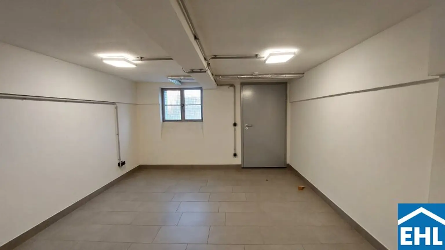 Familientraum - Doppelhaushälfte mit großem Garten am Rosenhügel!