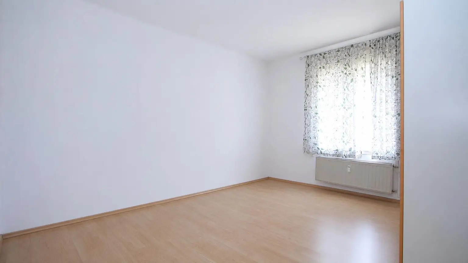 Schlafzimmer 1OG