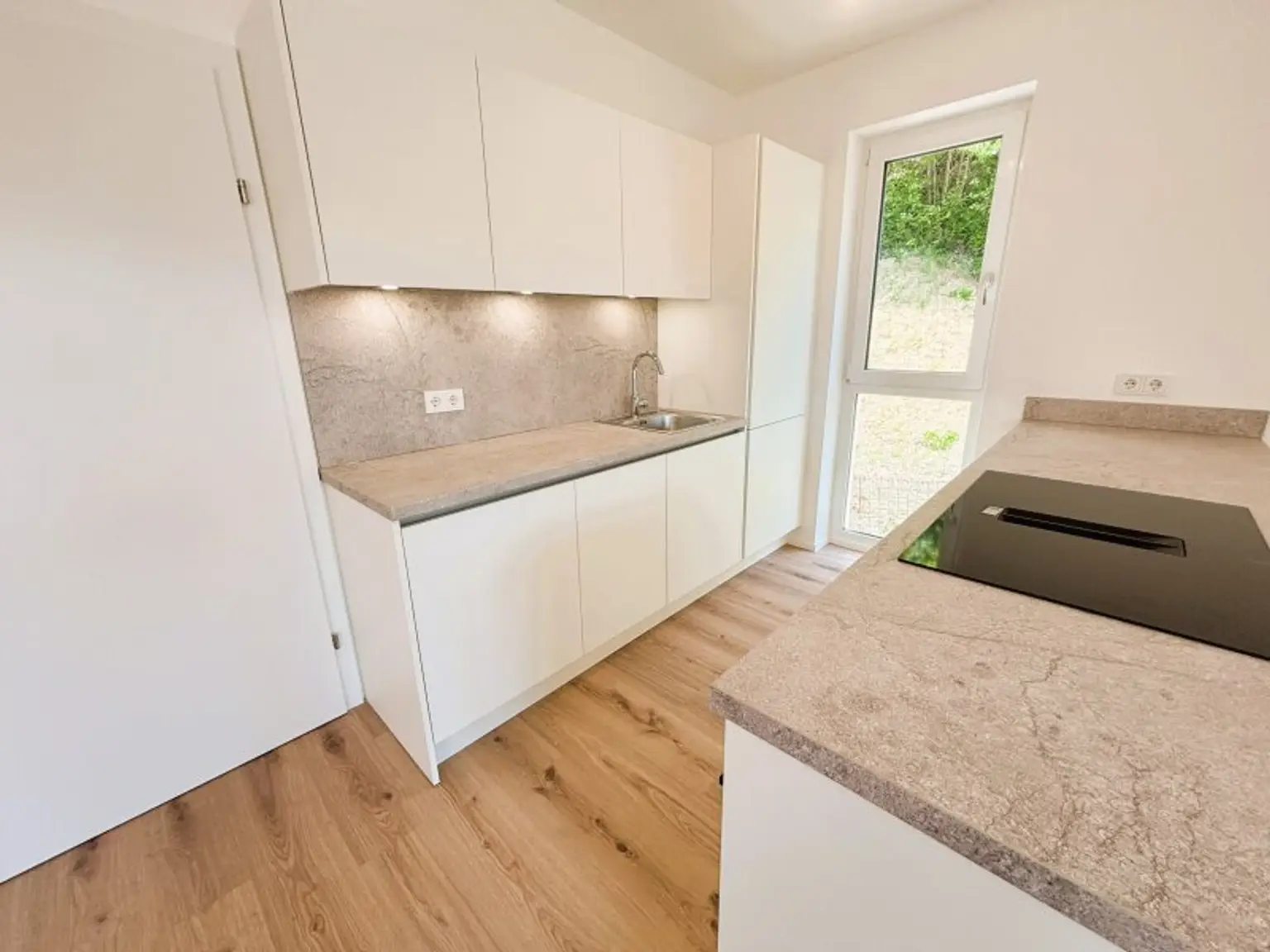 3-Zimmer-Wohnung mit 2 Balkone und herrlichem Ausblick!
