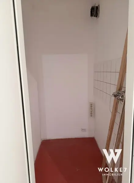 Großzügige 4,5-Zimmerwohnung mit separater Küche und Balkon in den Innenhof! | Beste Lage in 1140 Wien