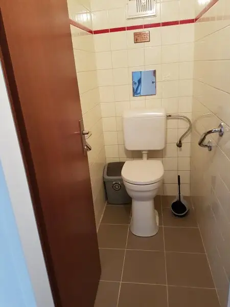 4-ZIMMER WOHNUNG MIT GROSSER LOGGIA