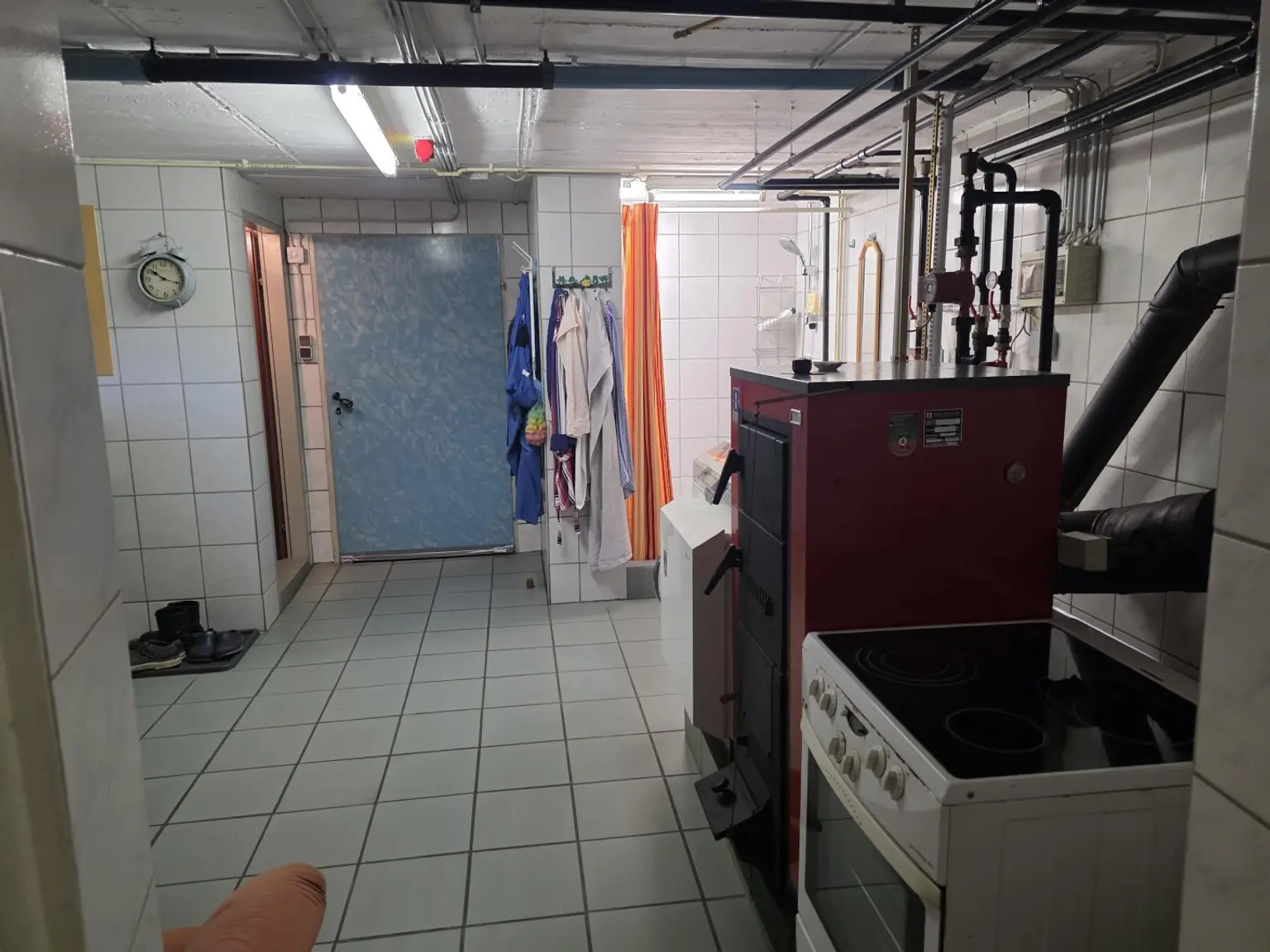 Solides, sauberes, gepflegtes Wohnhaus