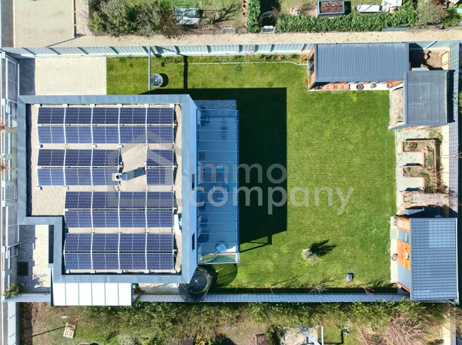 Photovoltaik, Saunahaus, Outdoordusche, Garage, 6 Zimmer, uvm. - Lifestyle hoch 10