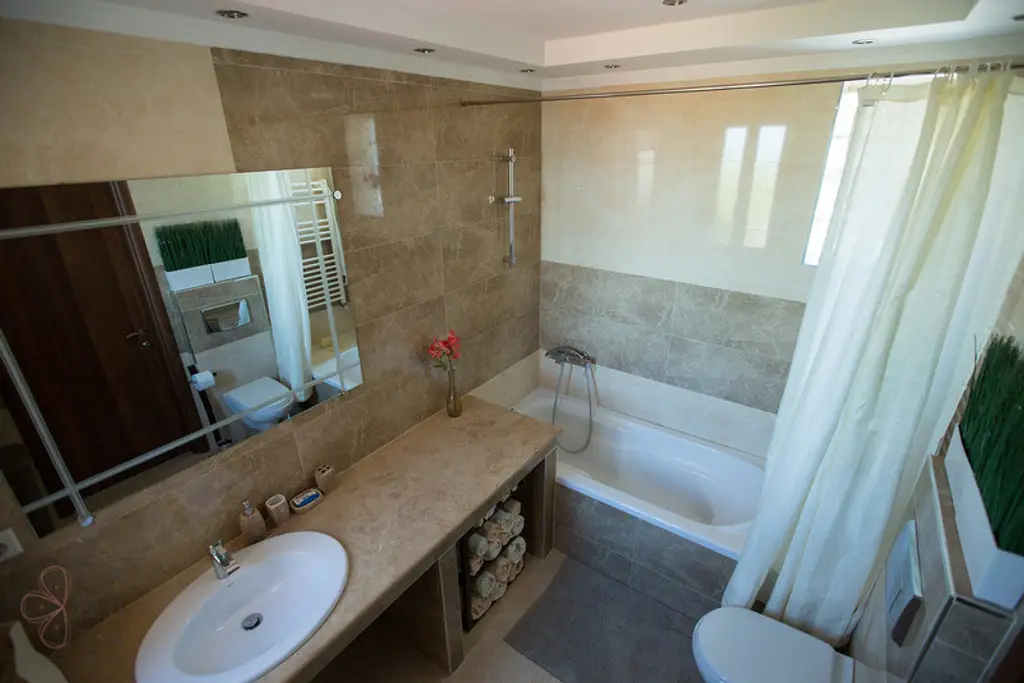 Mediterraner Luxus mit Panoramablick – Ihre exklusive Villa in Sani, Chalkidiki