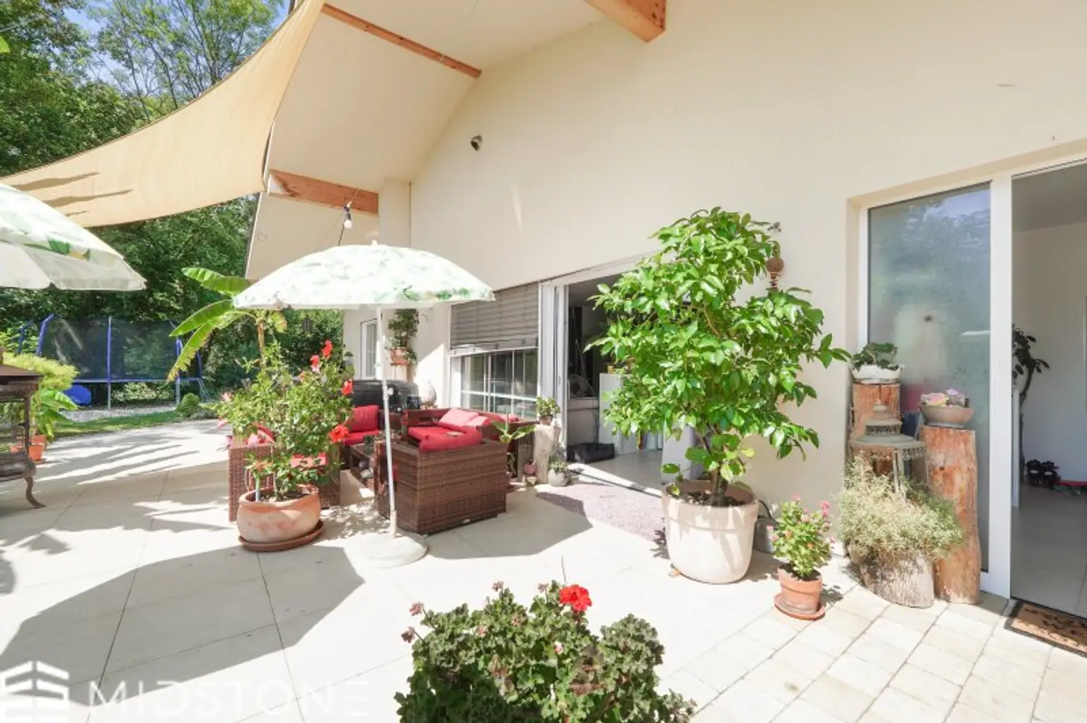 *Gartenidylle in absoluter Ruhelage* Traumhaftes Bungalow in Alleinlage