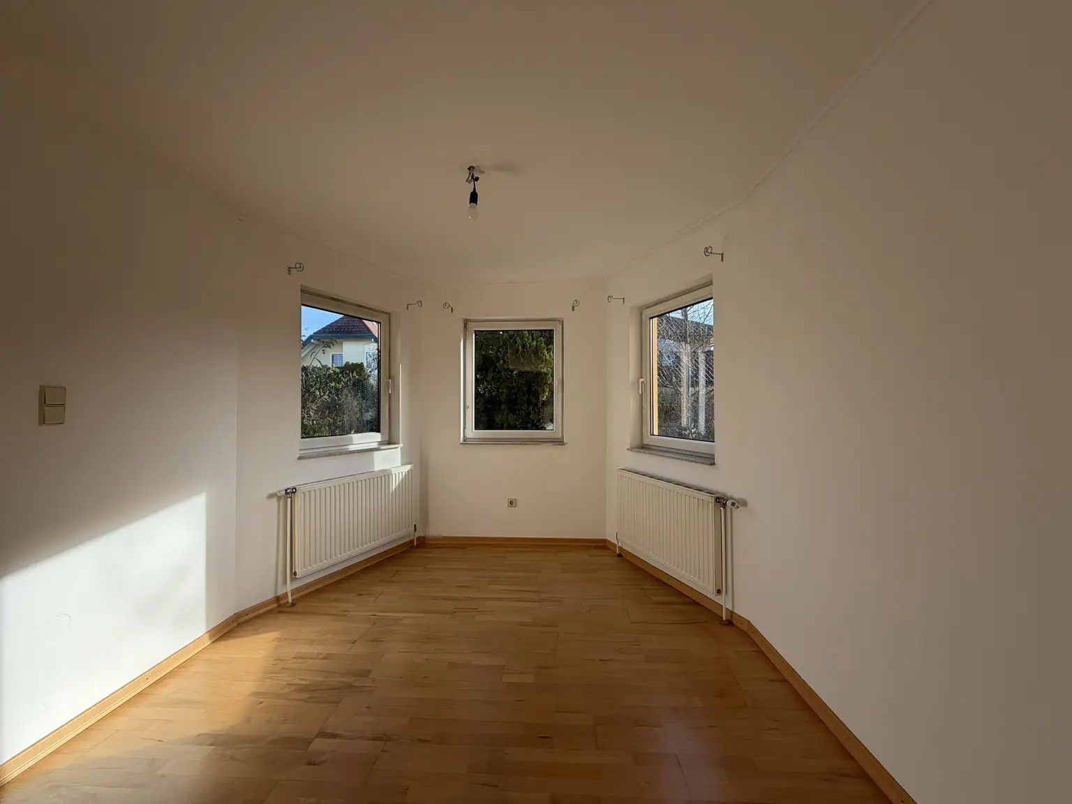 Charmantes Haus mit Schwimmteich