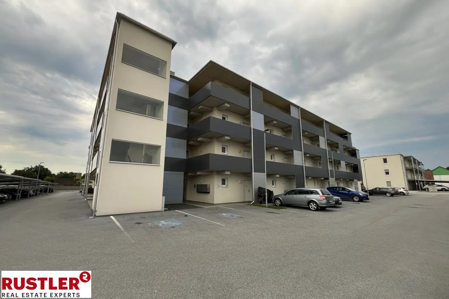 3-Zimmer-Wohnung mit Balkon in der Estaricgasse 4, Seiersberg zu verkaufen