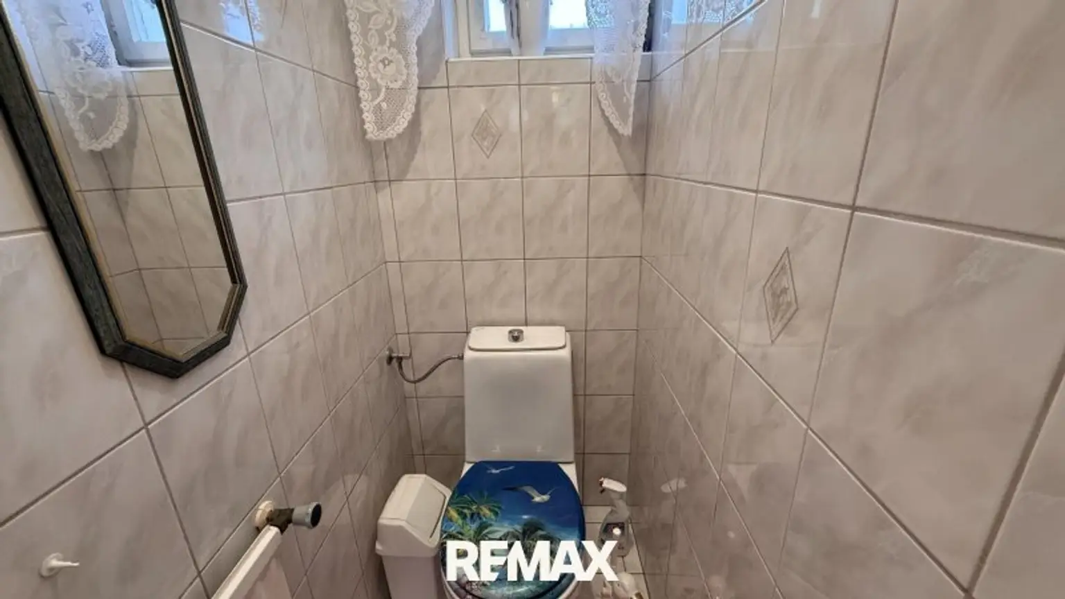 WC EG