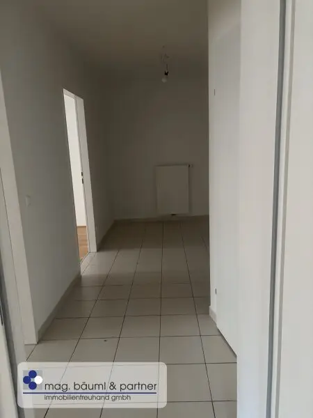Zentral-begehbare 3 Zimmerwohnung mit Aussenfläche