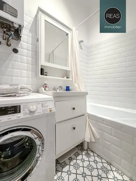 Provisionsfrei: Traumhaftes Stadthaus mit Garten in Gersthofer Bestlage!