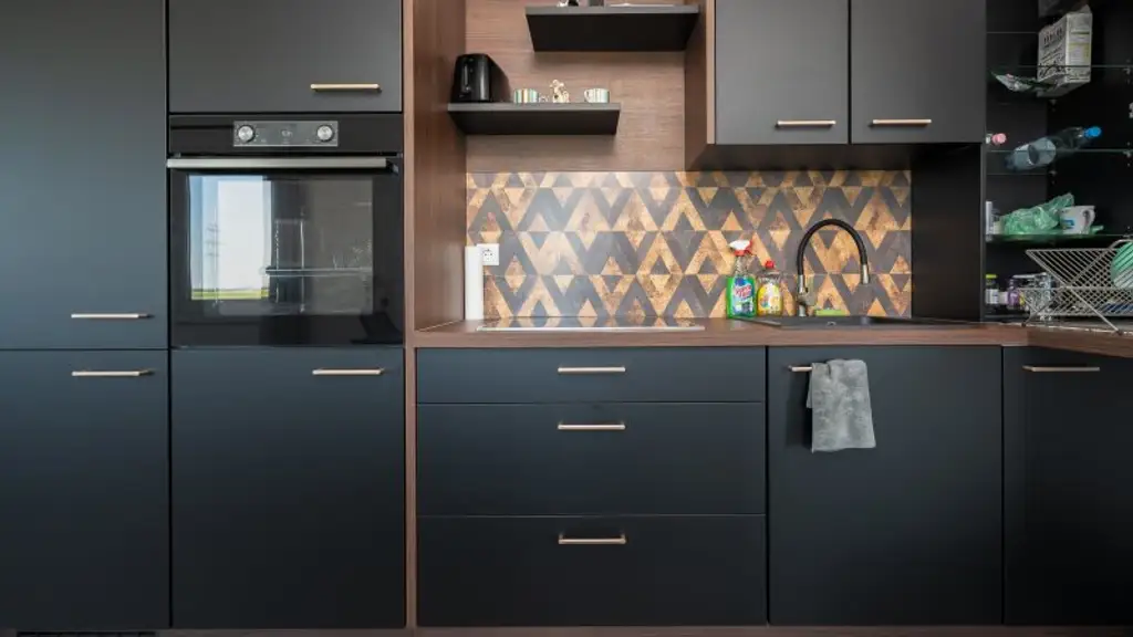 Kapitalanlage mit Potential – 2 Häuser auf Eckgrundstück mit rund 938 m² Grundstücksfläche!