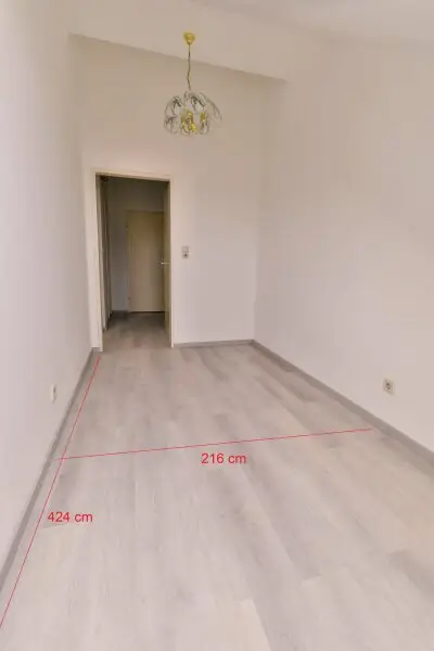 Nähe Innenstadt, Radetzkyplatz, UNBEFRISTETE Dachwohnung 3 Zimmer