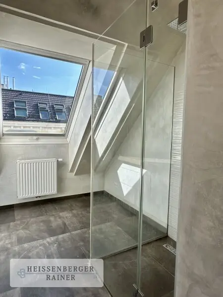 PENTHOUSE MIT TRAUMHAFTEN TERRASSEN /// TOLLER GRUNDRISS /// ALSER STRASSE, ELTERLEINPLATZ