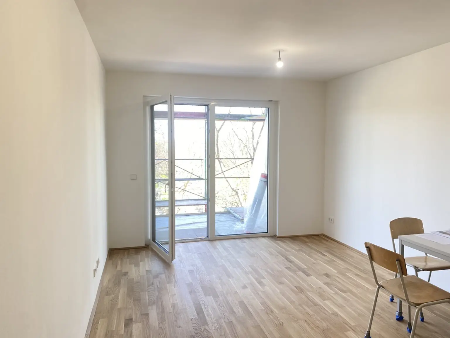 = DAS LAURENZ = Townhouse - 4 Zimmer Gartenwohnung +  2 Bäder - ERSTBEZUG 3 bedroom apartment+garden