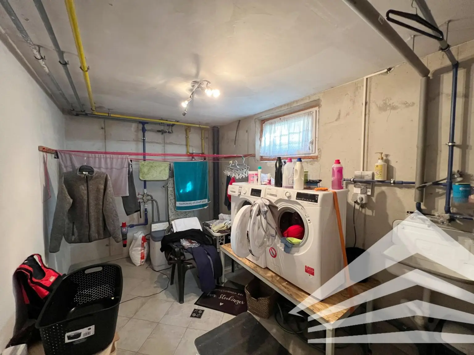 Großzügiges Eckreihenhaus mit Garten & Pool in toller Siedlungslage! 360° Rundgang online!