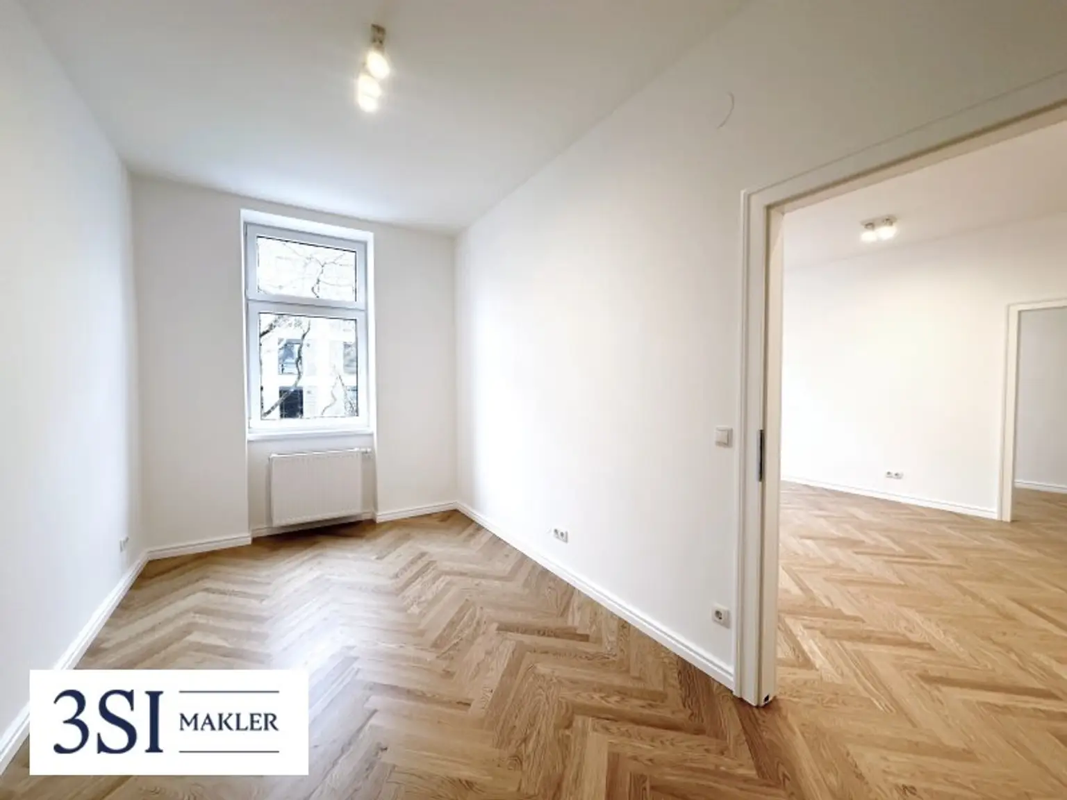 Exklusive 4-Zimmer-Altbauwohnung im 14. Bezirk mit idyllischem Balkon