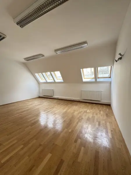 Moderne Büro-/Praxisfläche in 1040 Wien