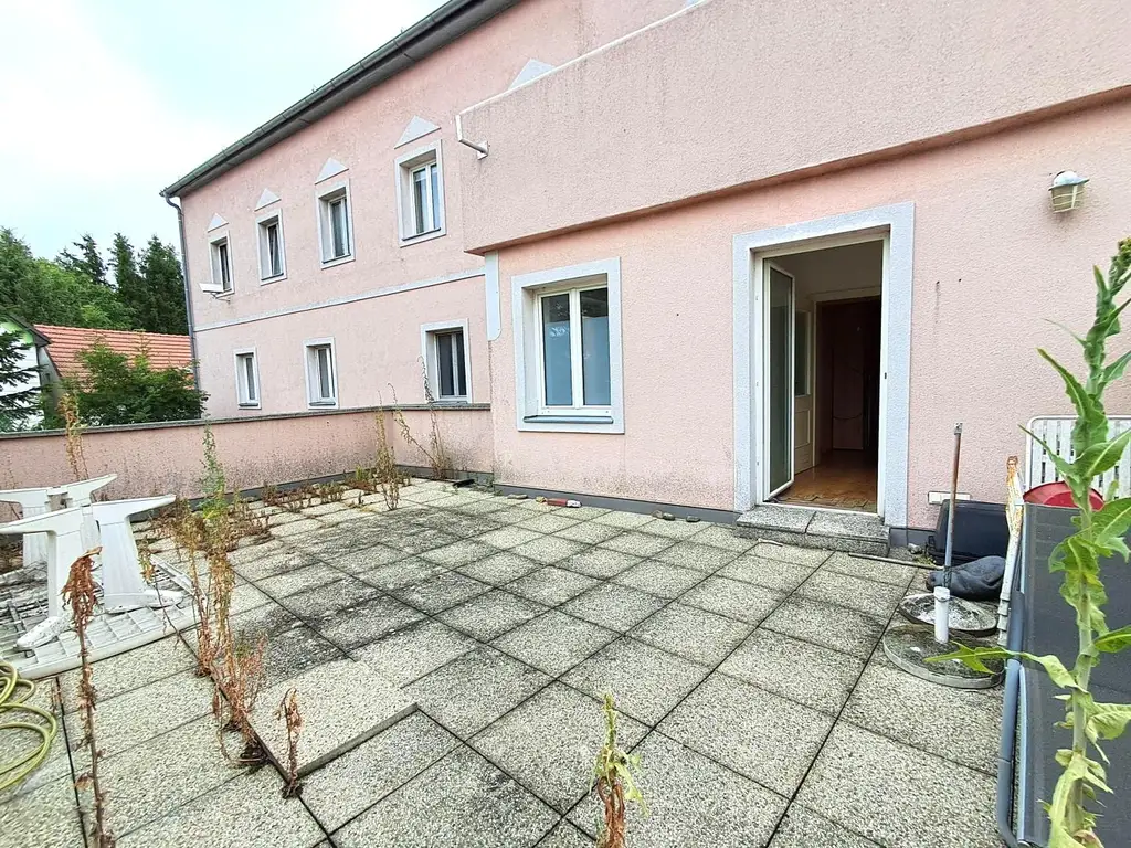Hier wohnt der Anfang - renovierungsbedürftig mit Seele