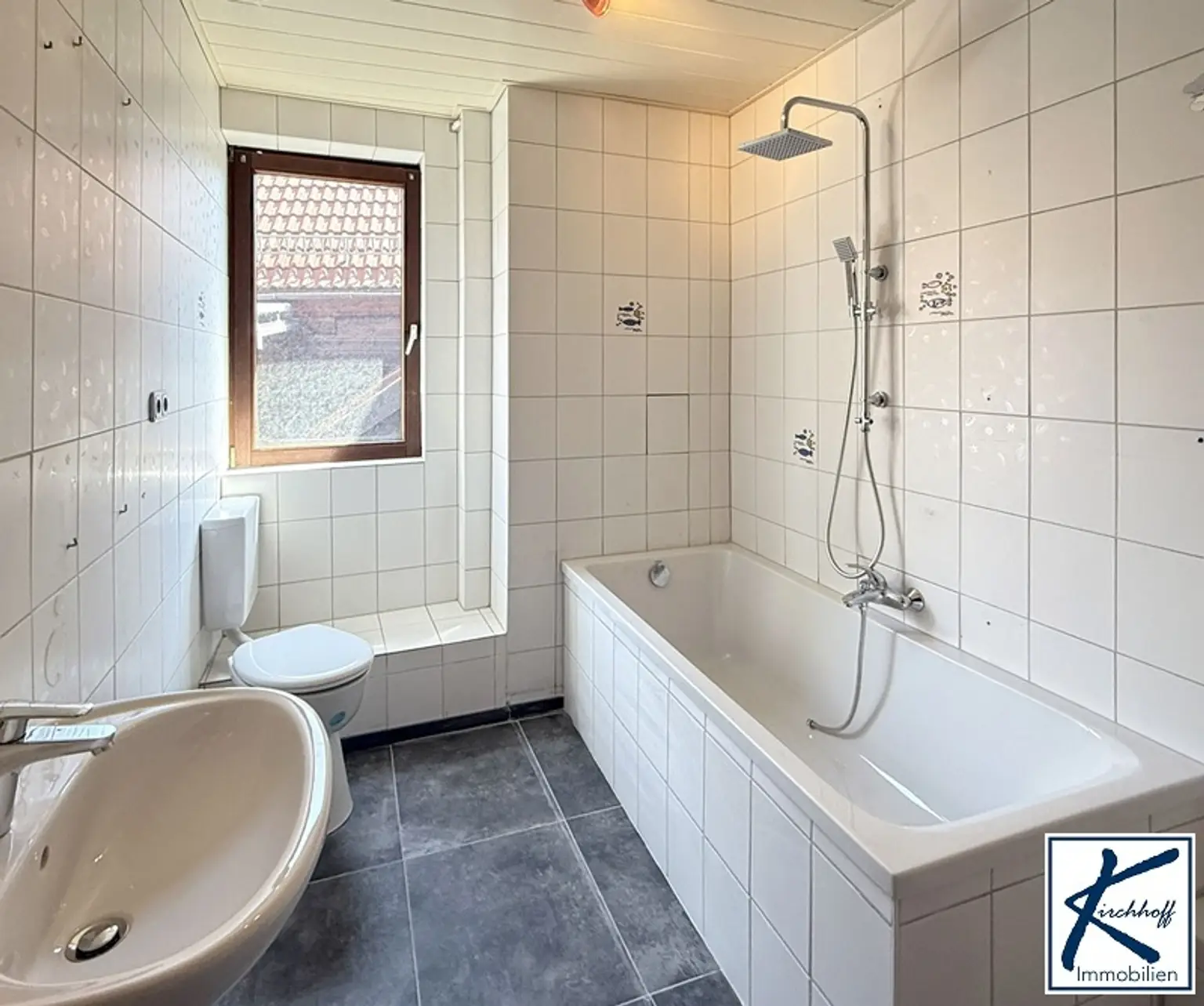 Badezimmer OG Vorderhaus