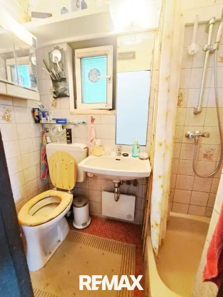 Bad & WC