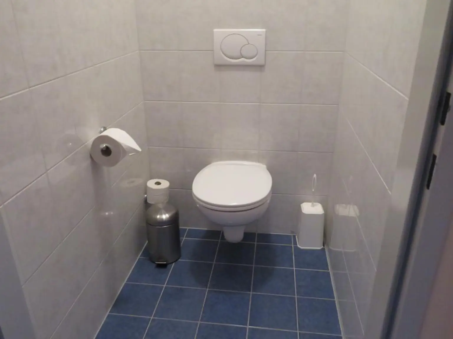 2 WC